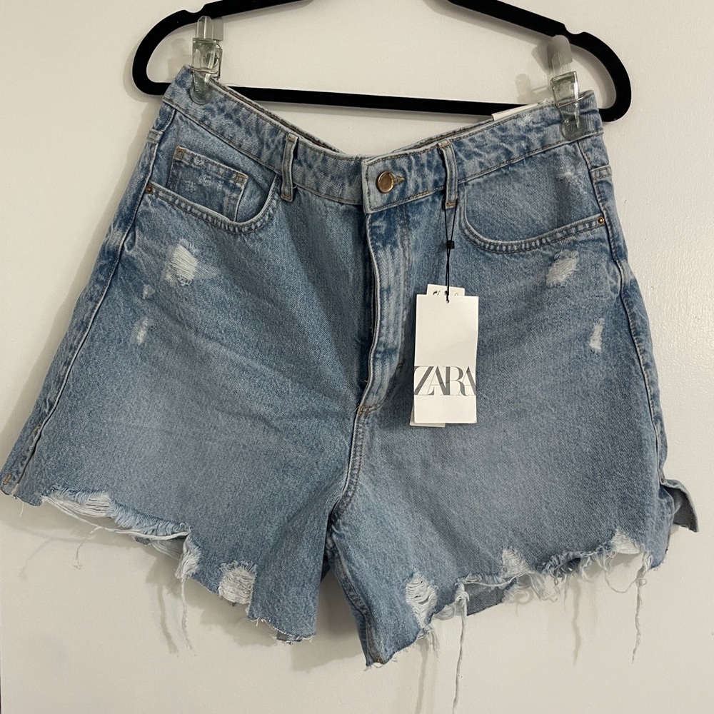 Zara Women's Light Blue Distressed Jean Shorts